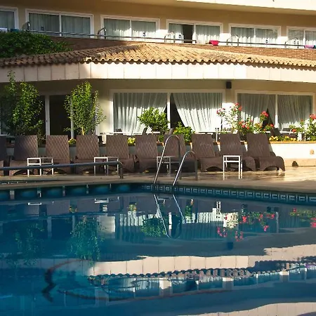 Ipanema Park 4*